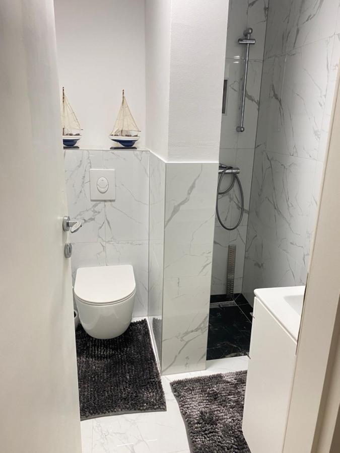 Sweet Flat With 2 Bedrooms Split Croatia エクステリア 写真