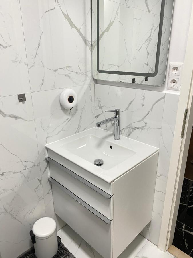 Sweet Flat With 2 Bedrooms Split Croatia エクステリア 写真
